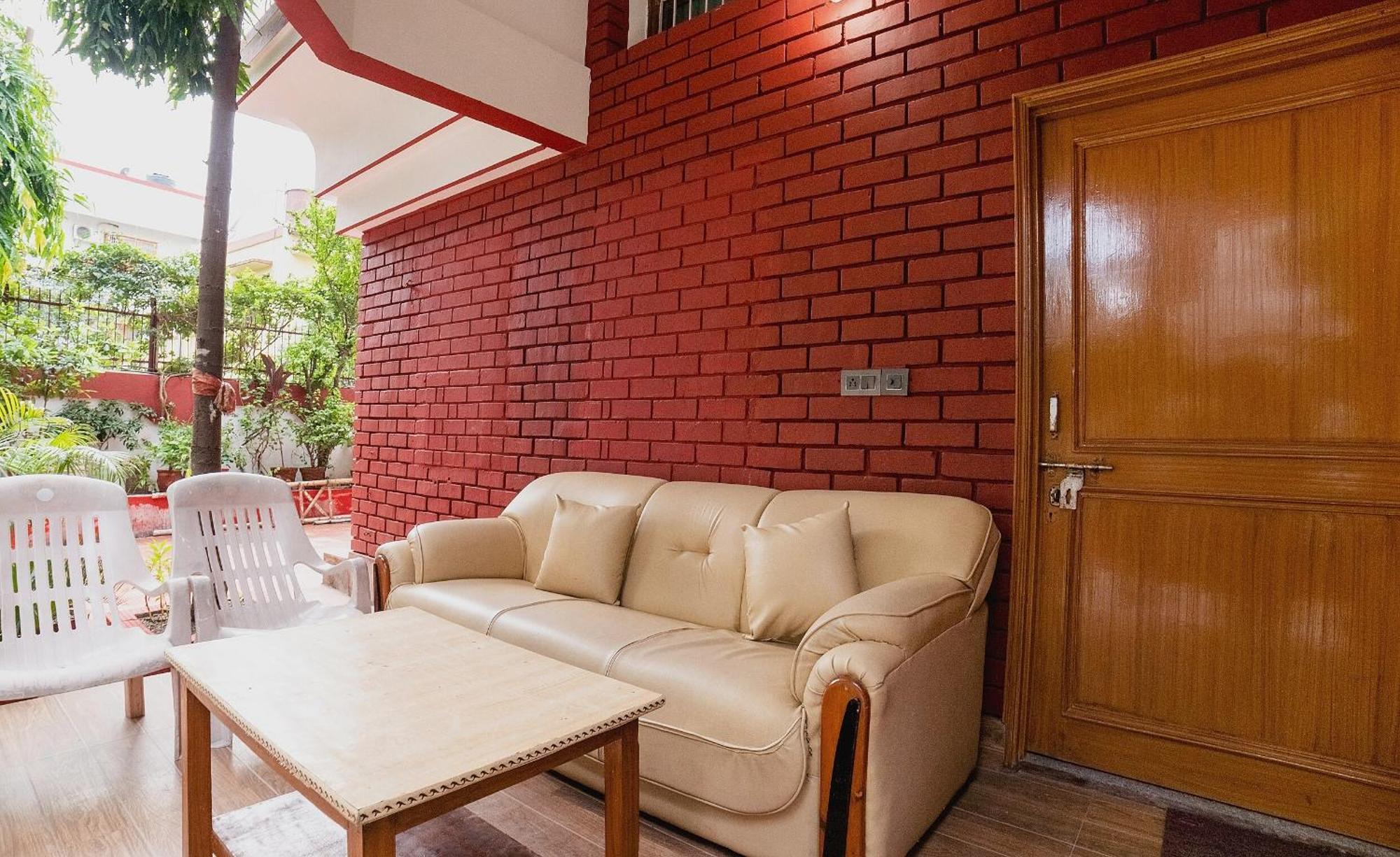 Hotel O Home Gautam Homestay Dehradun Exterior foto