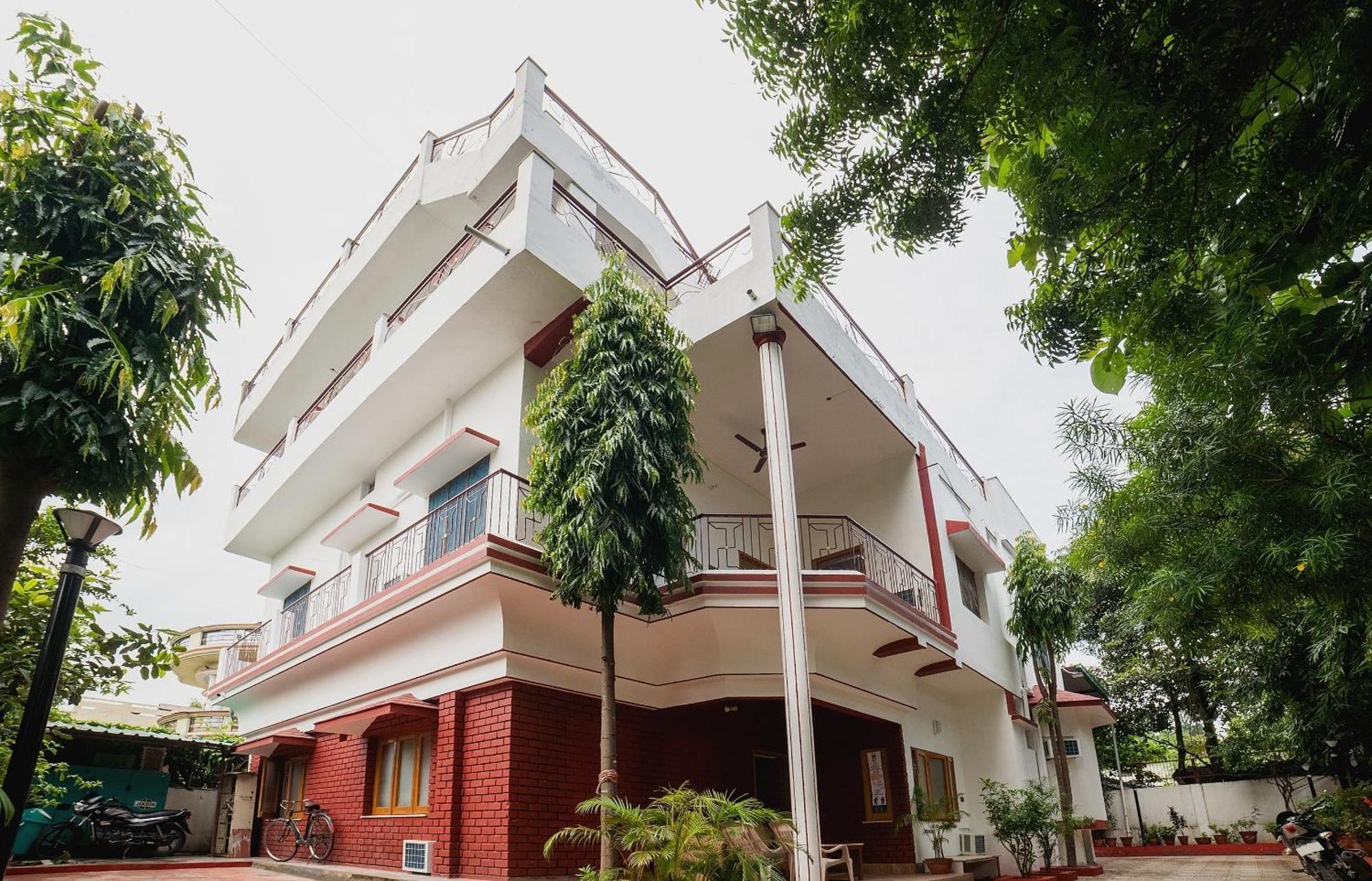 Hotel O Home Gautam Homestay Dehradun Exterior foto